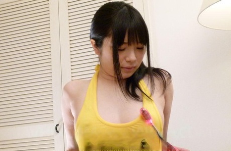 Hina Maeda pornostar esclusiva Immagine