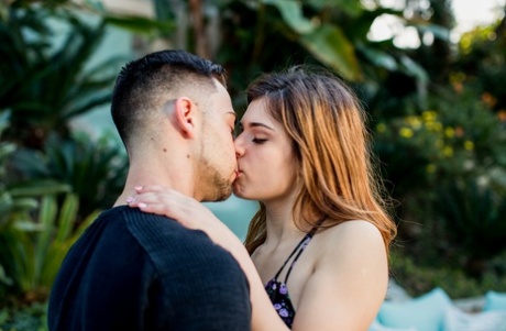 Leah Gotti nudi di pornostar fotografie