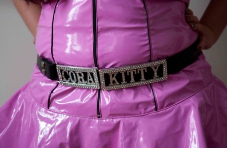 Cora Kitty modello gratuito archivio